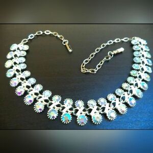 VINTAGE ESTATE LISNER OR CORO AB BLUE RHINESTONE & ENAMEL 19" NECKLACE